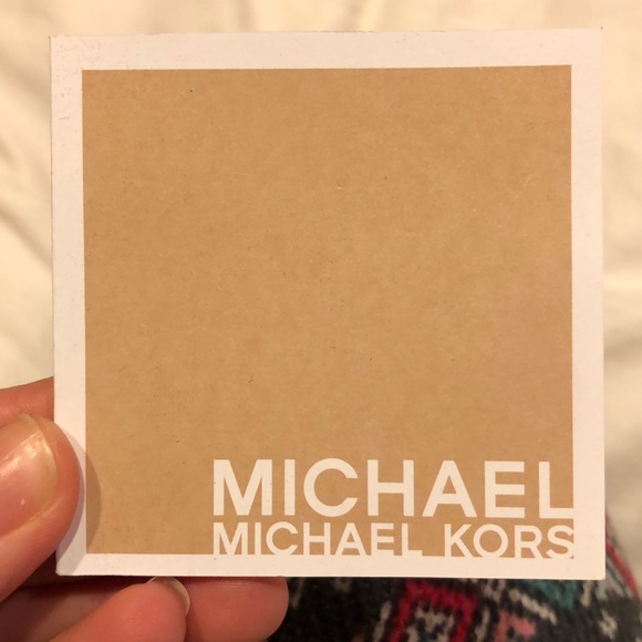 Michael Kors gold watch - Picture 5 of 7